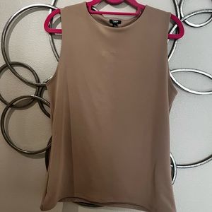 Express Body Contour top